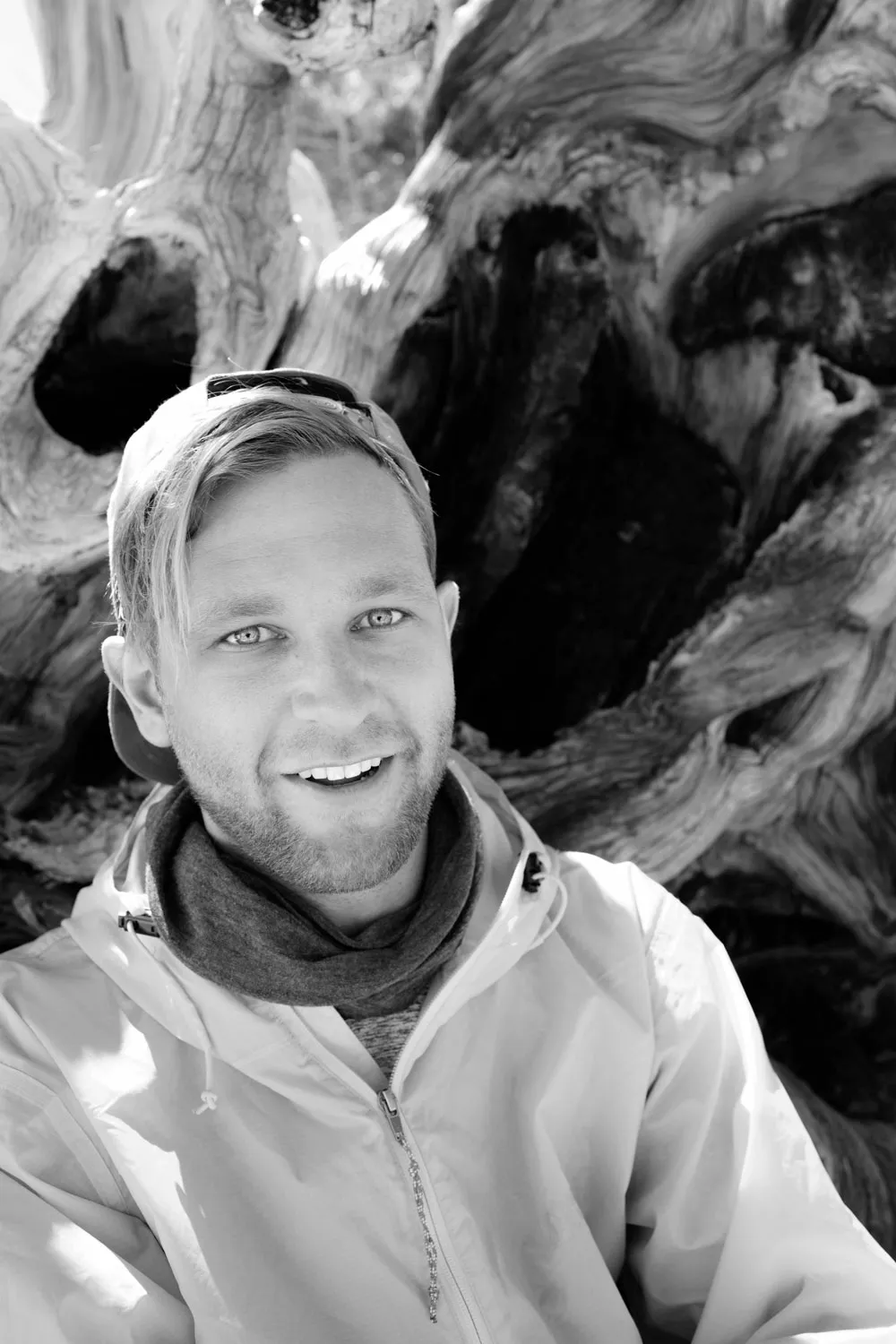 Manzanar Historical Visit & High Sierra Snow Adventure